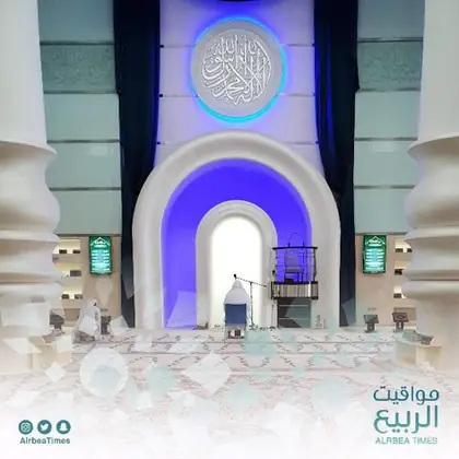 من أعمالنا: شاشة مواقيت الربيع داخل مسجد (12)