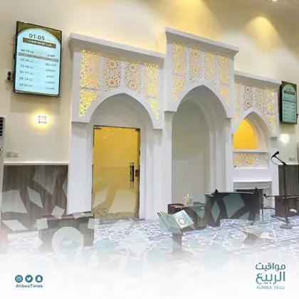 من أعمالنا: شاشة مواقيت الربيع داخل مسجد (16)
