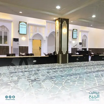 من أعمالنا: شاشة مواقيت الربيع داخل مسجد (20)