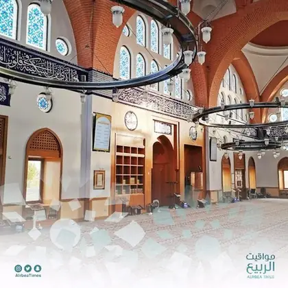 من أعمالنا: شاشة مواقيت الربيع داخل مسجد (32)